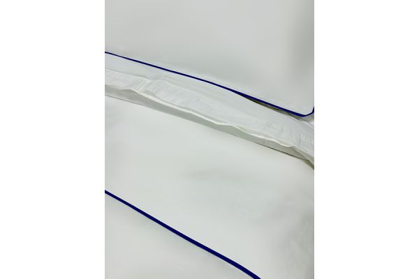 PARURE DE LIT AVEC BOURDON