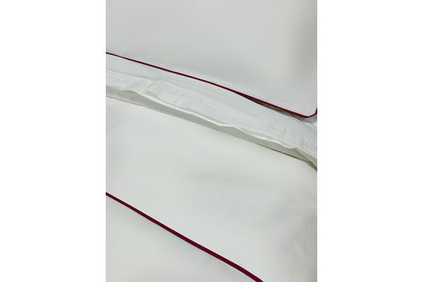 PARURE DE LIT AVEC BOURDON