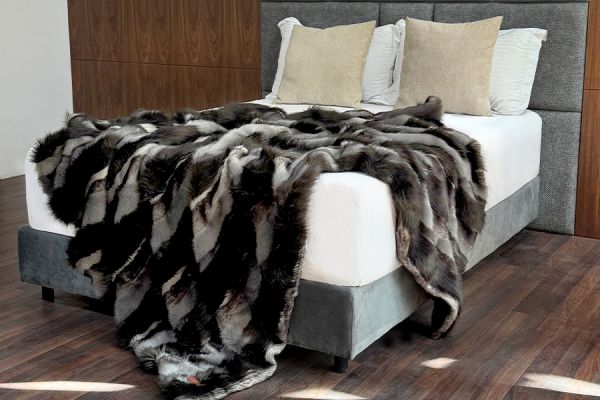 PLAID DE LUXE EN FOURRURE