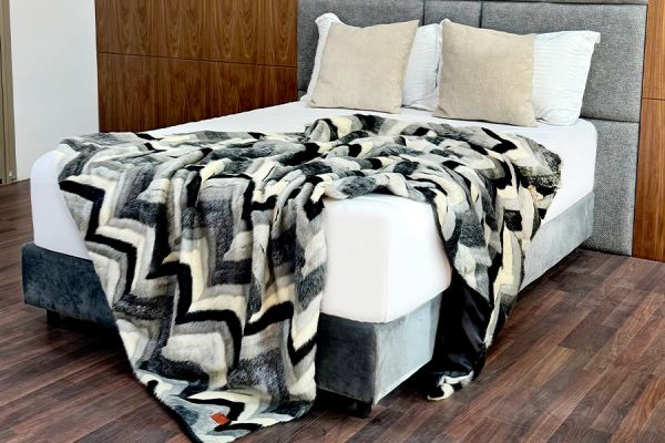 PLAID DE LUXE EN FOURRURE
